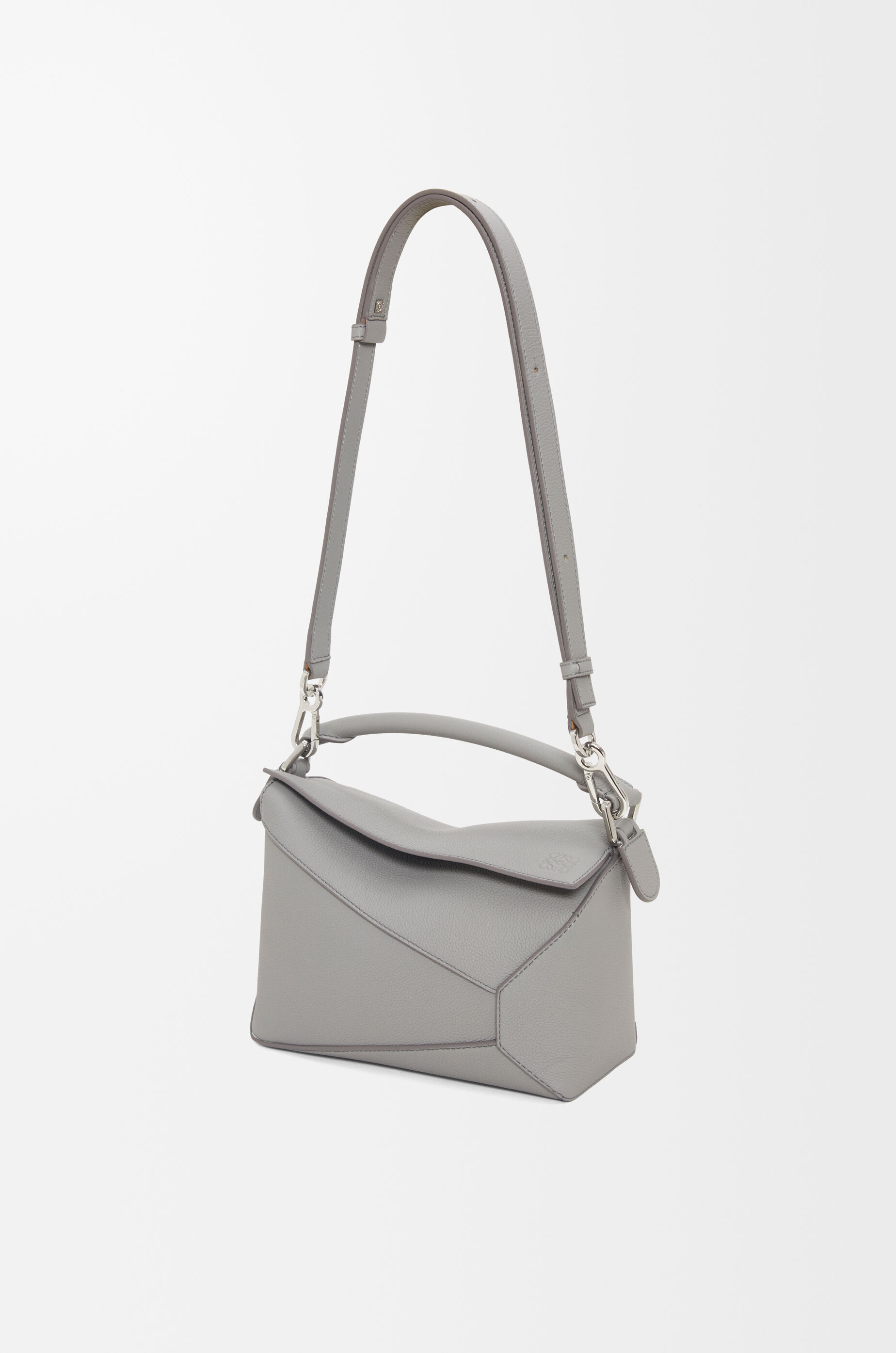 Small Puzzle Edge bag in soft grained calfskin Grey - LOEWE