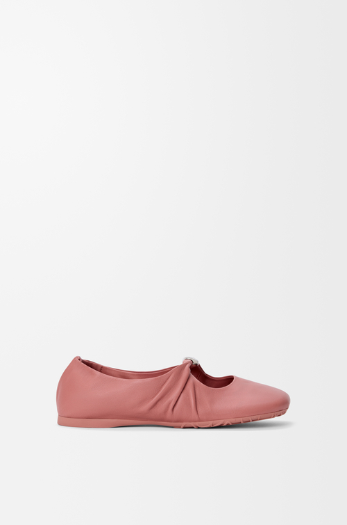 LOEWE Pebble Soft ballerina in nappa lambskin Blush