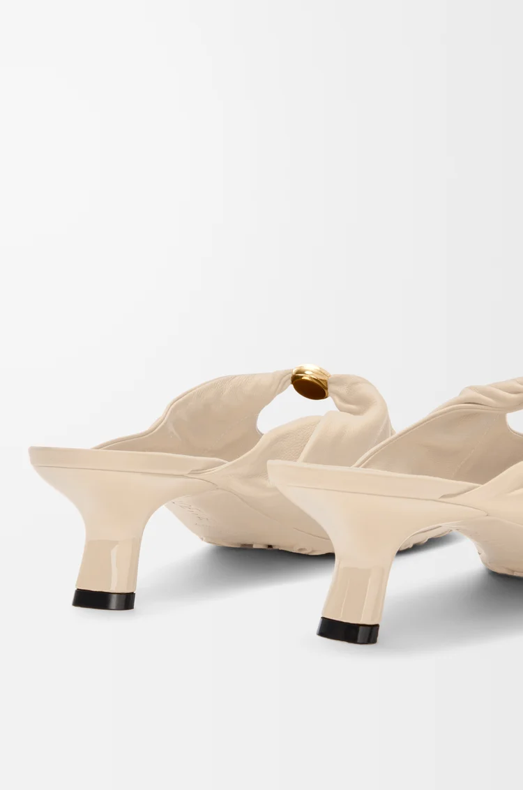 LOEWE Mule Pebble Soft en piel napa de cordero Masa