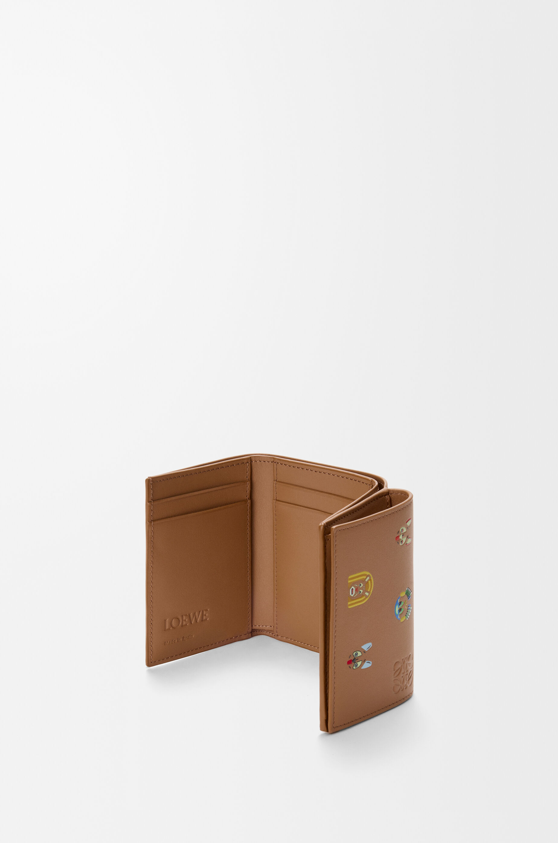 キャッツ トライフォールド ウォレット（クラシックカーフ） ブラウン