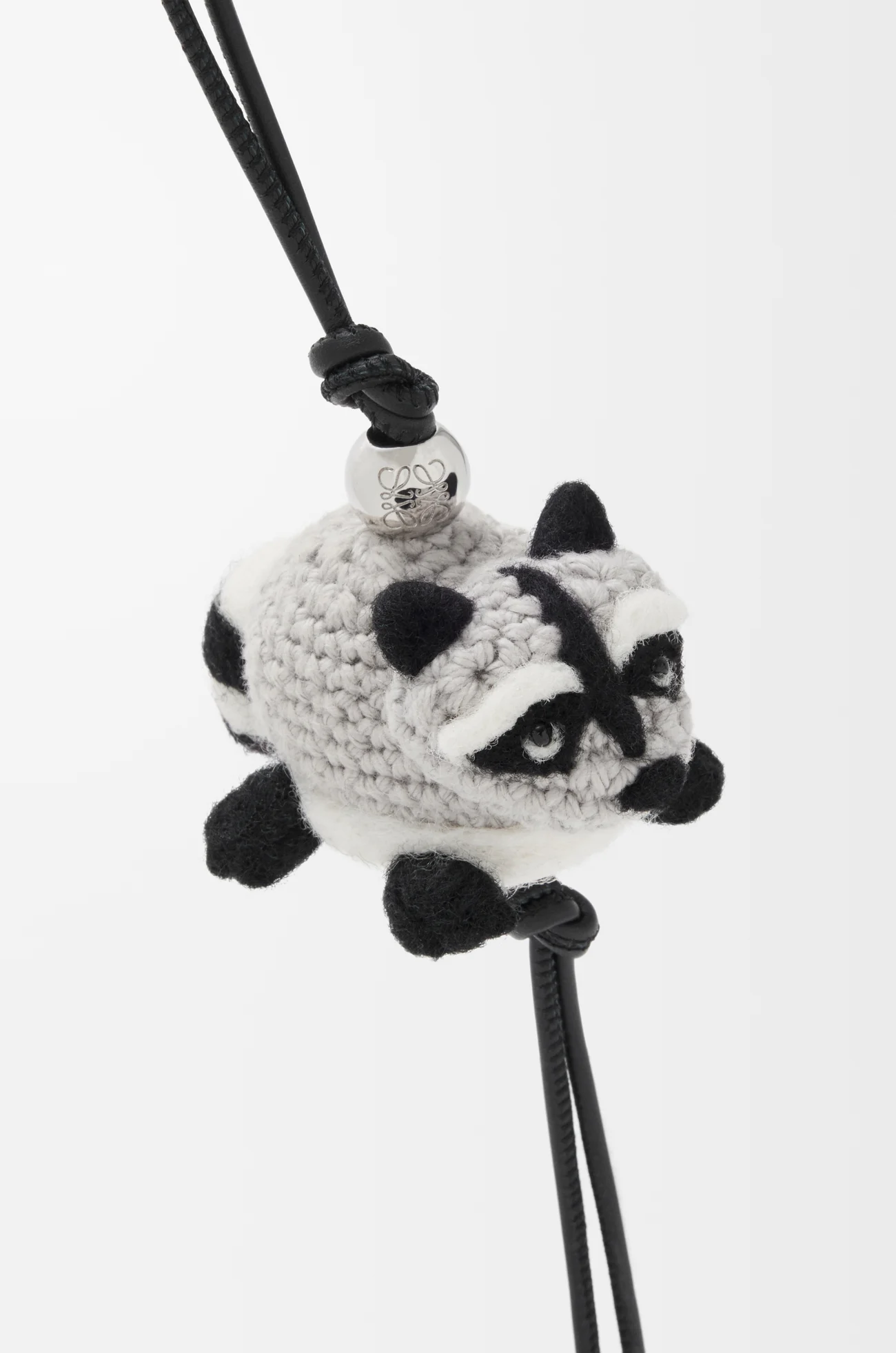LOEWE Charm Raccoon en fieltro Gris