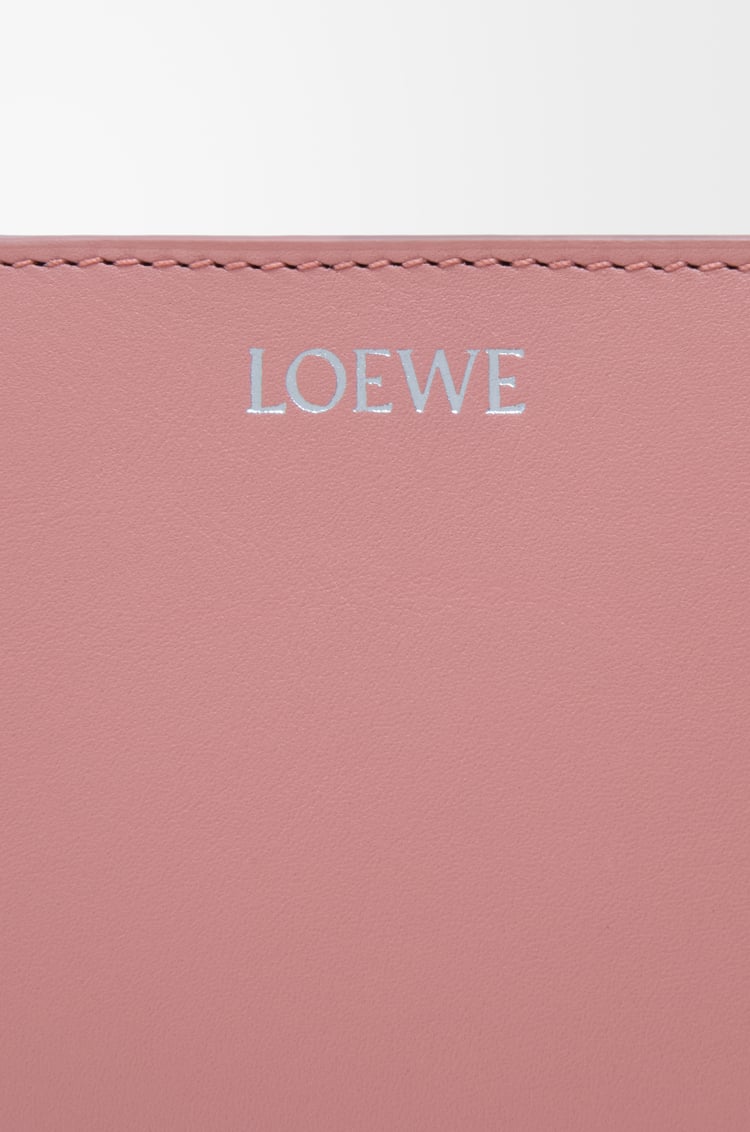 LOEWE Knot compact wallet in shiny nappa calfskin Blush/Mahogany