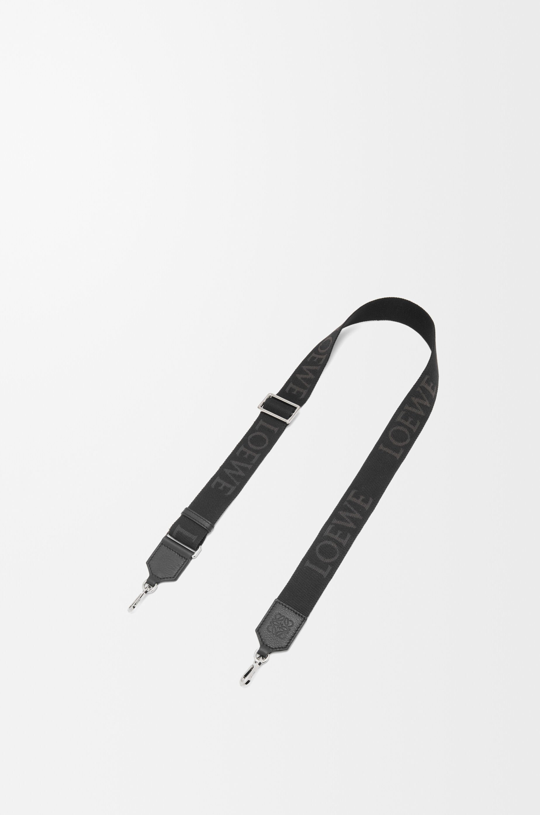 種類豊富な品揃え LOEWE ウェビング ストラップ（ウール&カーフ） タン/パラジウム バッグ