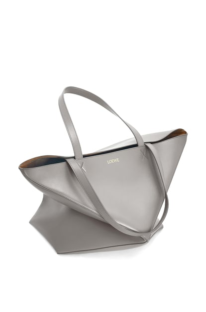 LOEWE XL Puzzle Fold Tote in shiny calfskin Pearl Grey plp_rd