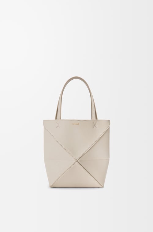 LOEWE Mini Puzzle Fold Tote aus weichem, genarbtem Kalbsleder Light Ghost