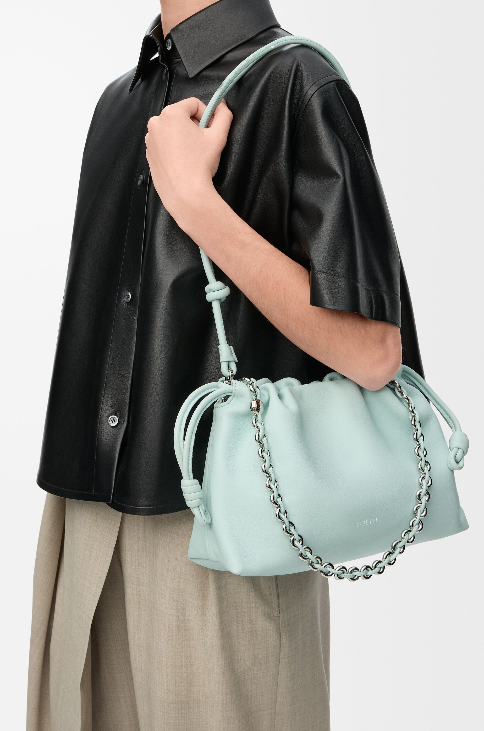 【LOEWE】フラメンコパース（メローナパラム） フラメンコパース（メローナパラム） ブラック - LOEWE