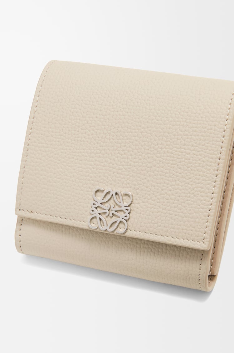 LOEWE Anagram compact flap wallet in pebble grained calfskin Light Ghost