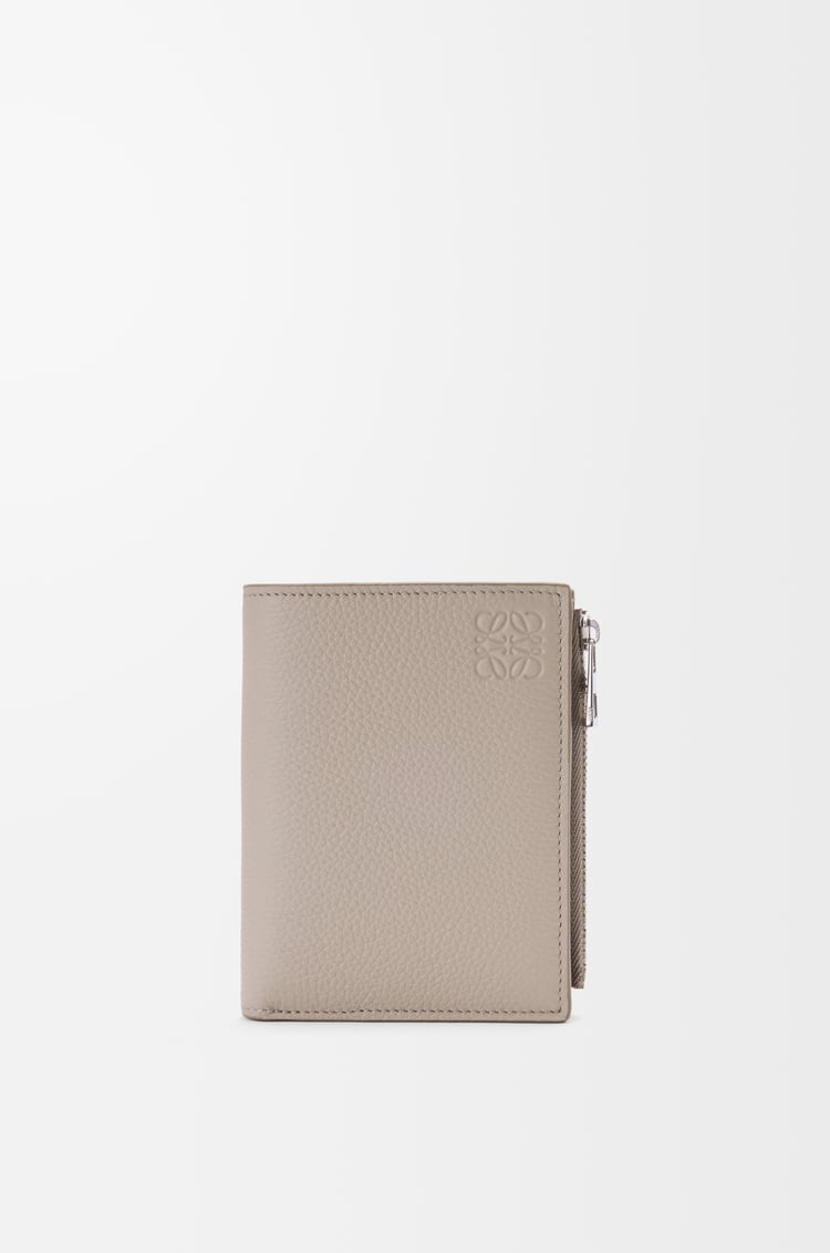 LOEWE スリム コンパクト ウォレット（ソフトグレインカーフ） コルダ
