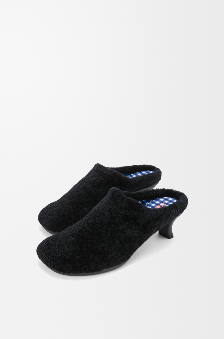 LOEWE Mules Dive en peau lainée Noir