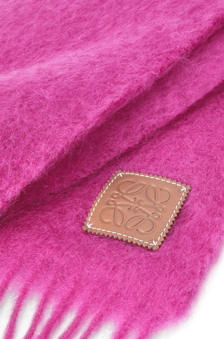 LOEWE 羊毛與馬海毛混紡圍巾 shocking pink pdp_rd