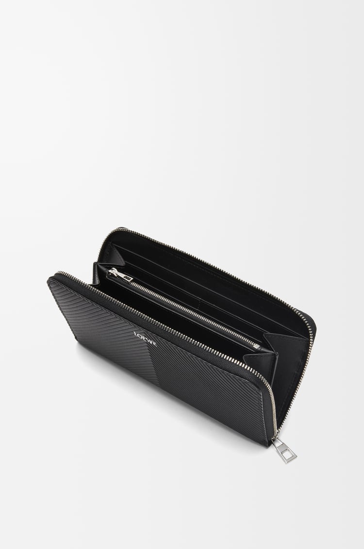 LOEWE Zip around wallet in textured classic calfskin Black
