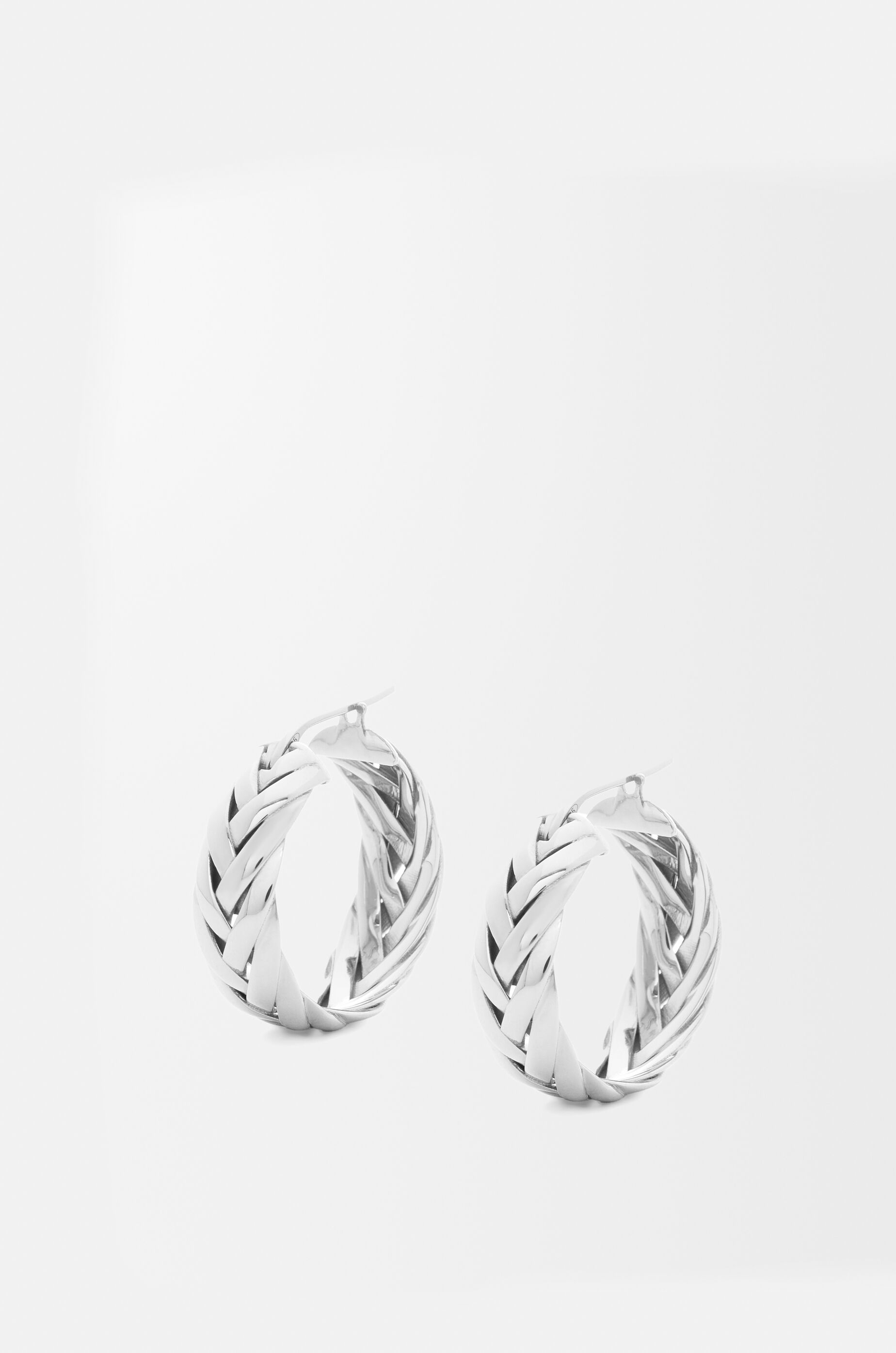 ブレイデッド フープピアス（スターリングシルバー） シルバー - LOEWE