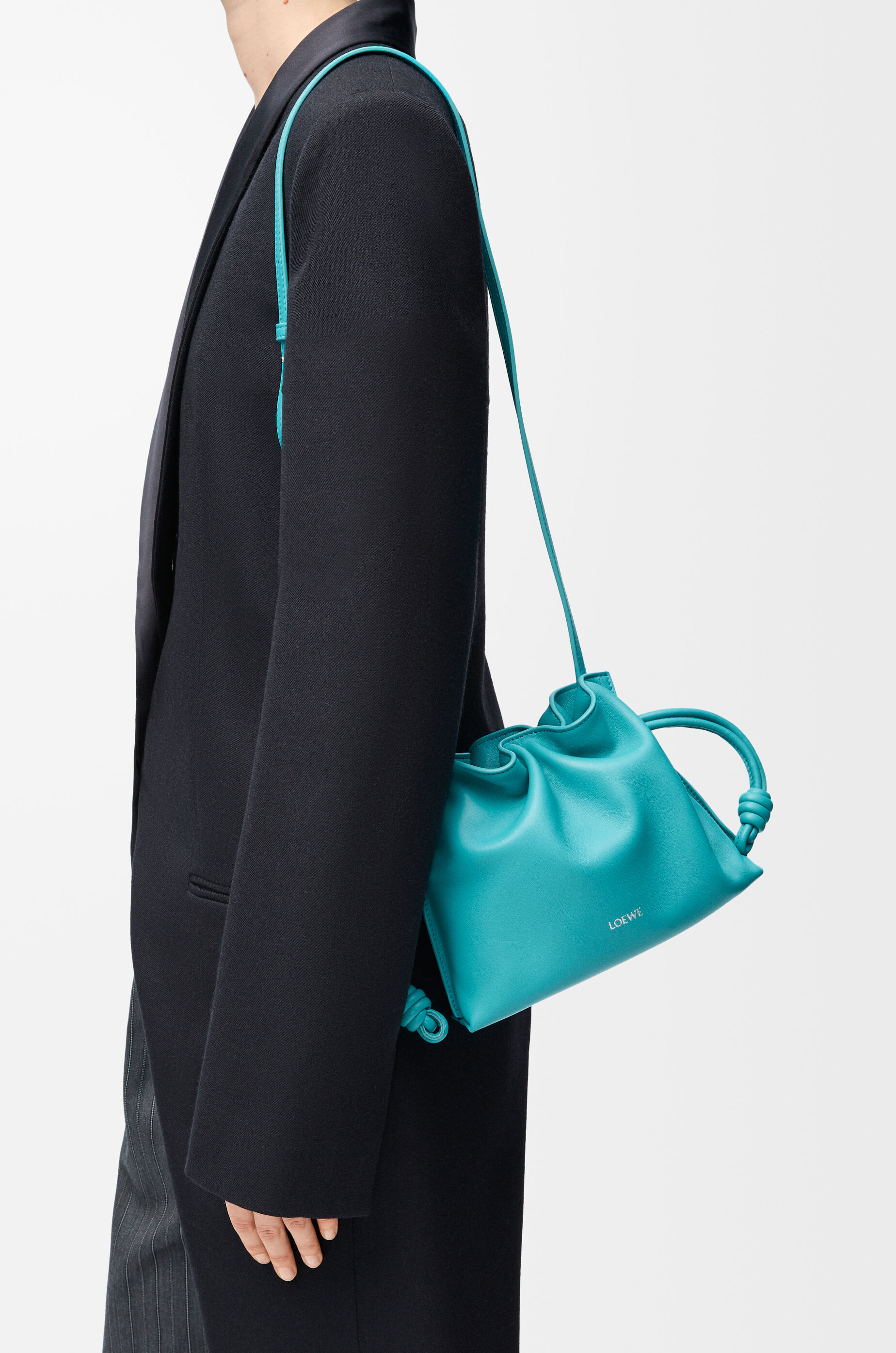 フラメンコクラッチ ミニ(ナパカーフ) ブルー - LOEWE フラメンコクラッチ ミニ(ナパカーフ) ブルー - LOEWE