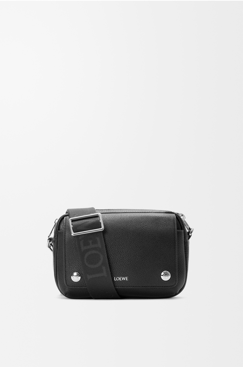 LOEWE 小型柔韌粒面小牛皮 Pebble 郵差包 黑色