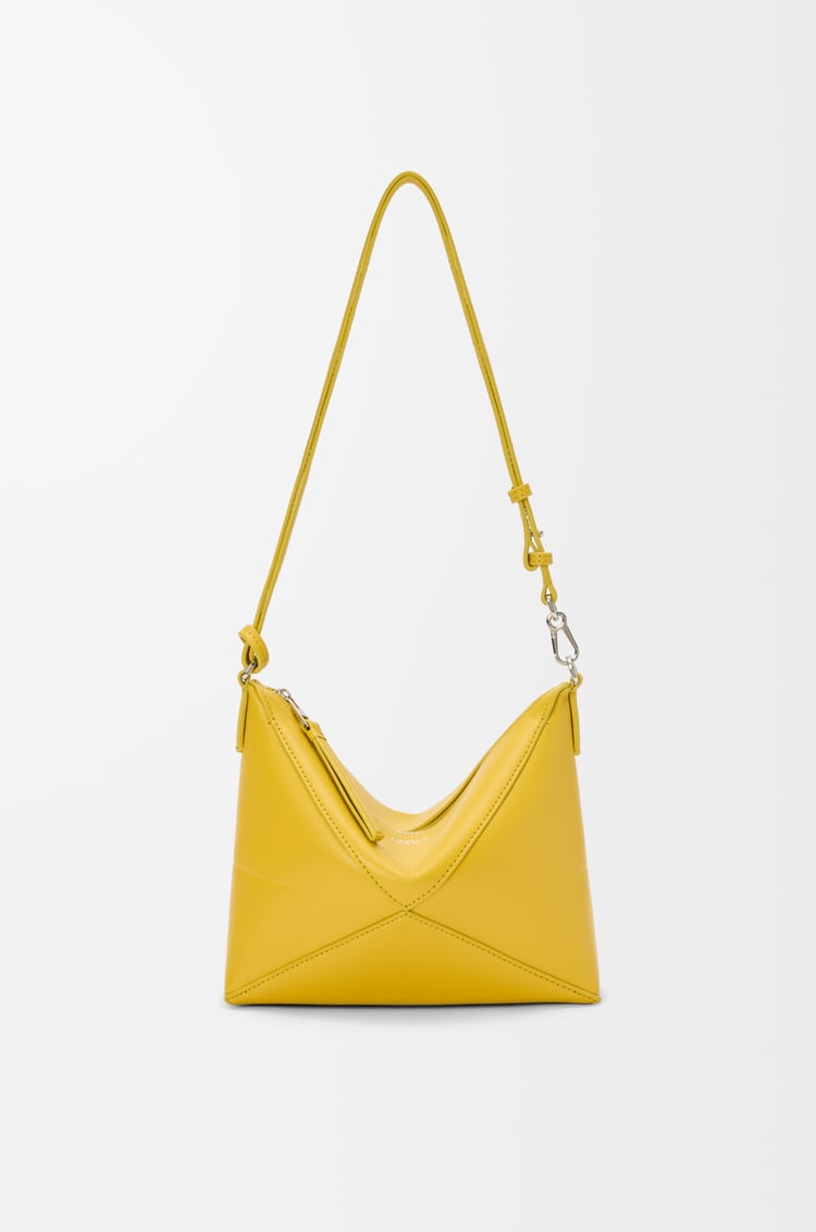 LOEWE パズルフォルド ポーチ（シャイニーナパカーフ） ダンデライオン