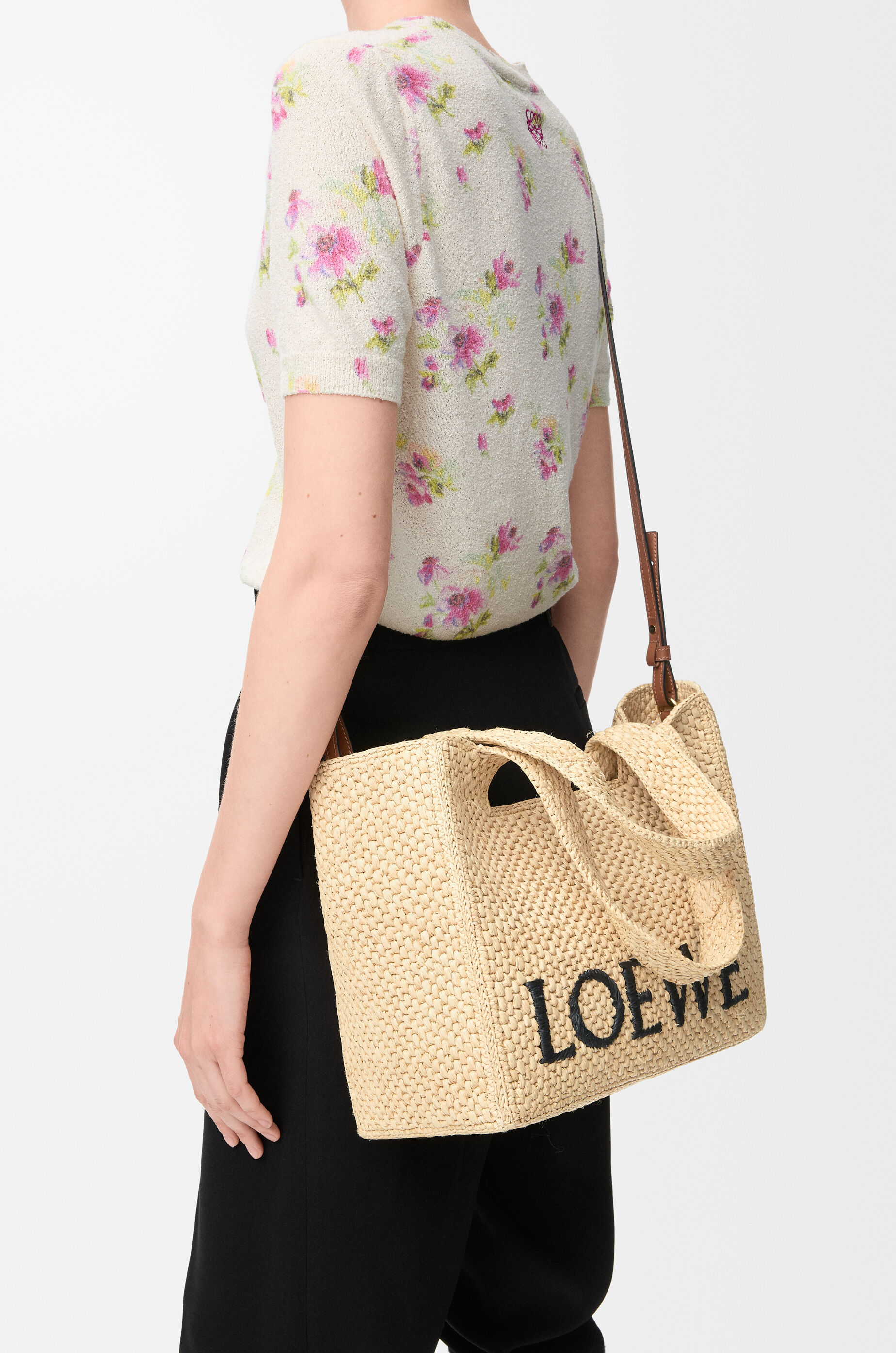 Medium LOEWE Font tote in raffia Natural - LOEWE