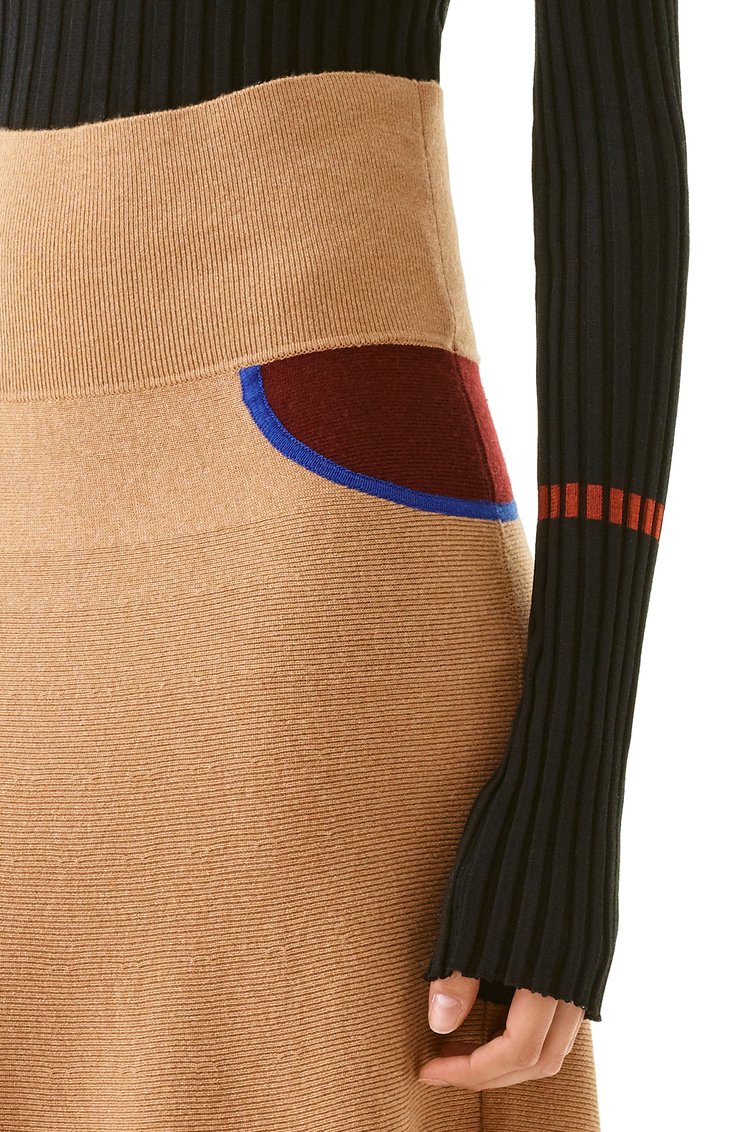 LOEWE TROMPE LOEIL KNIT SKIRT Camel/Burgundy