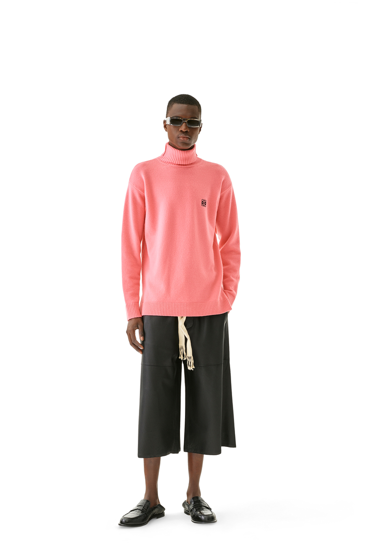 LOEWE Anagram embroidered turtleneck sweater in cashmere Pink