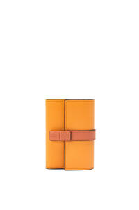 LOEWE Small vertical wallet in soft grained calfskin Mandarin/Coral Reef pdp_rd