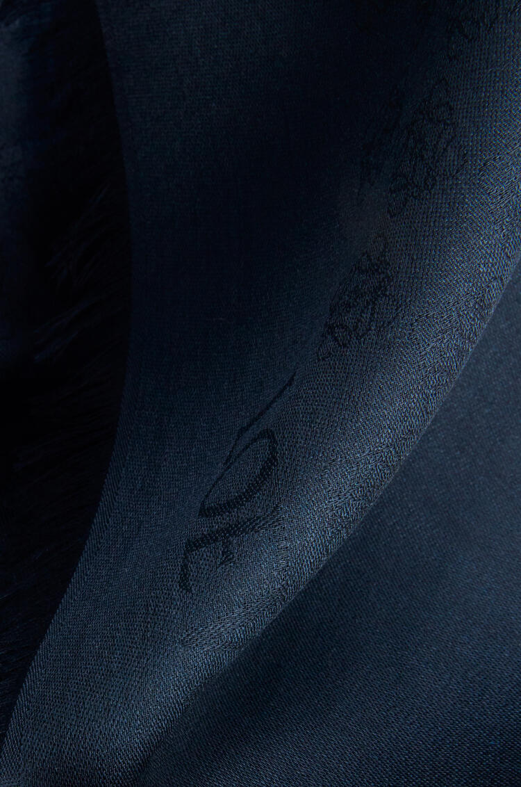 LOEWE 70X200 Bufanda Anagrama de lana y seda Azul Oscuro