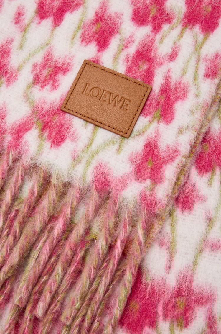 LOEWE Bufanda en mezcla de lana y alpaca Rosa/Multicolor