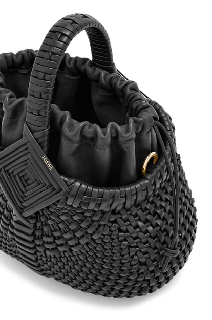 LOEWE Mini Diamond Round Basket bag in calfskin 黑色 plp_rd