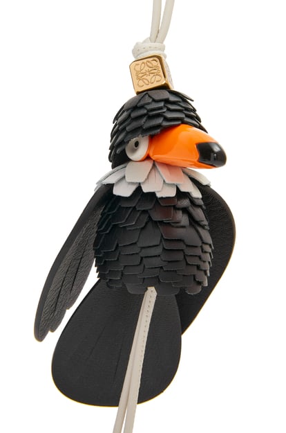LOEWE Tucan bird charm in classic calfskin  黑色/棉花白 plp_rd