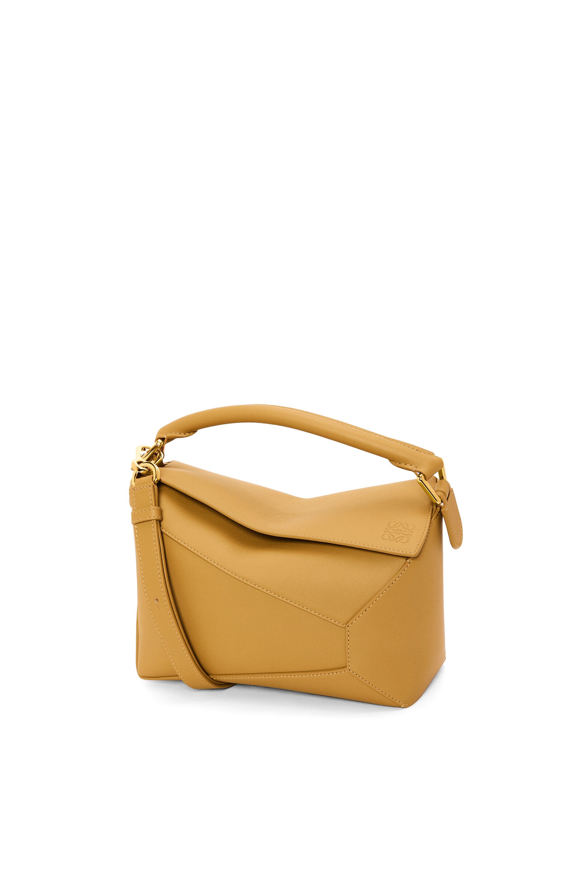 Small Puzzle bag in classic calfskin Tan LOEWE
