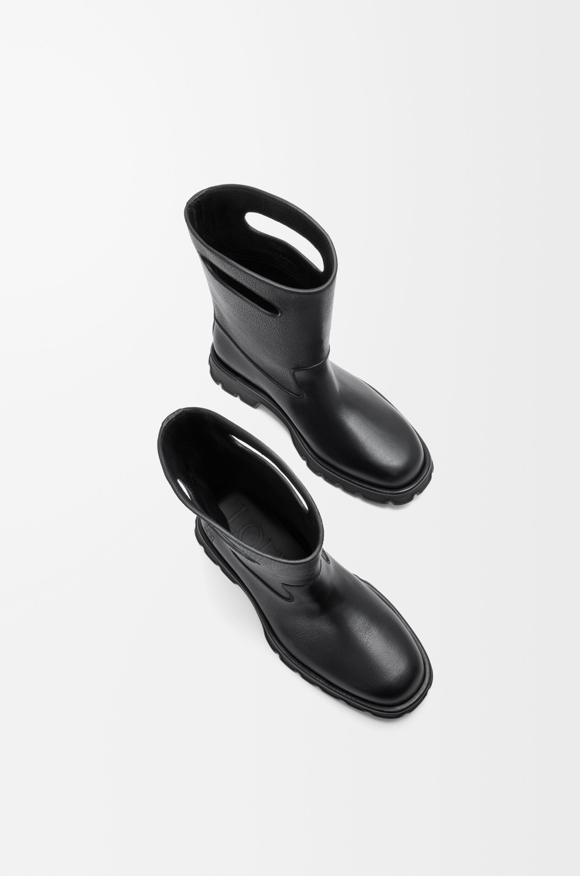 お値下げ⭐︎LOEWE ブラック ワークブーツ お値下げ⭐︎LOEWE ブラック ワークブーツ ロエベ ブーツ」の人気商品