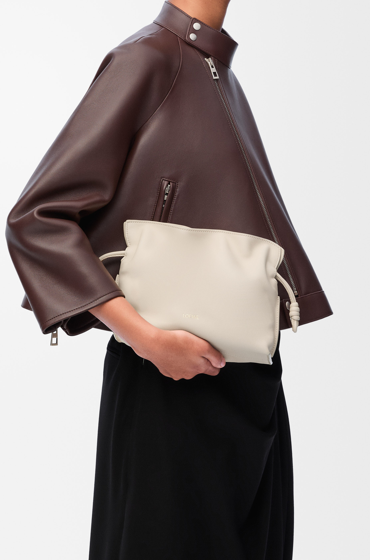 LOEWE Bolso Flamenco Clutch mini en piel napa de ternera Sal Marina plp_rd