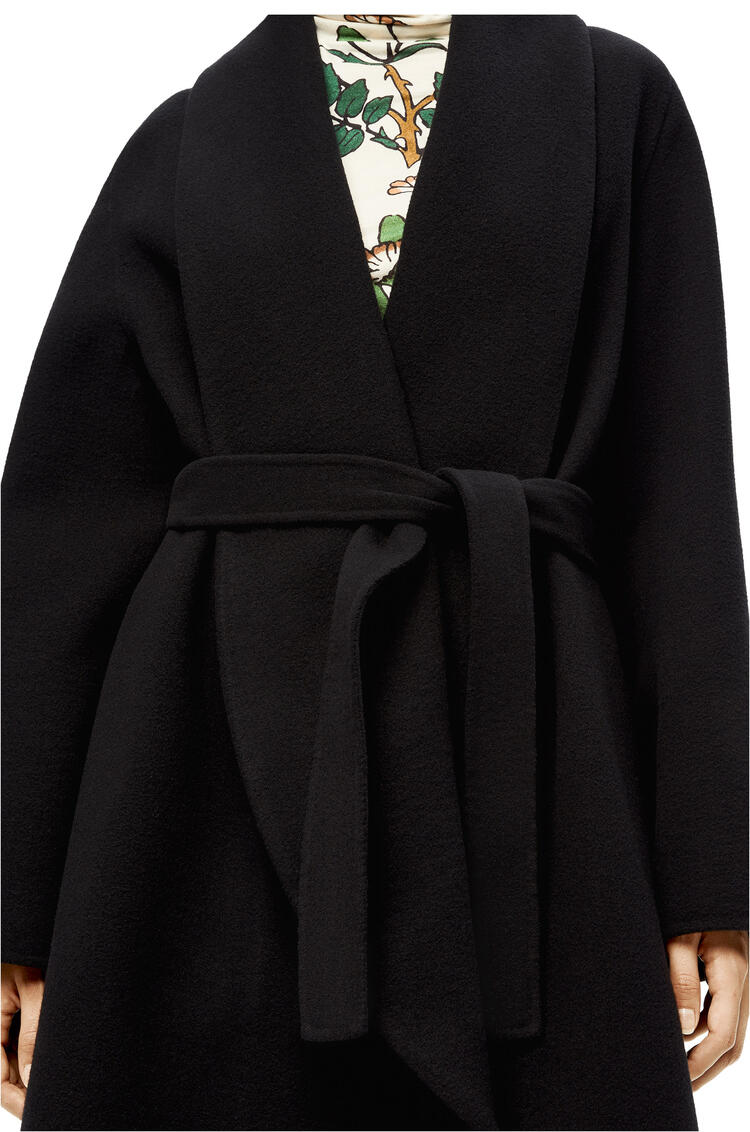 LOEWE Abrigo cruzado en lana y cashmere con cuello chal Negro pdp_rd