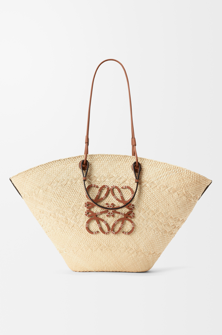 LOEWE アナグラム バスケットバッグ ラージ（イラカヤシ&カーフ） ナチュラル/タン