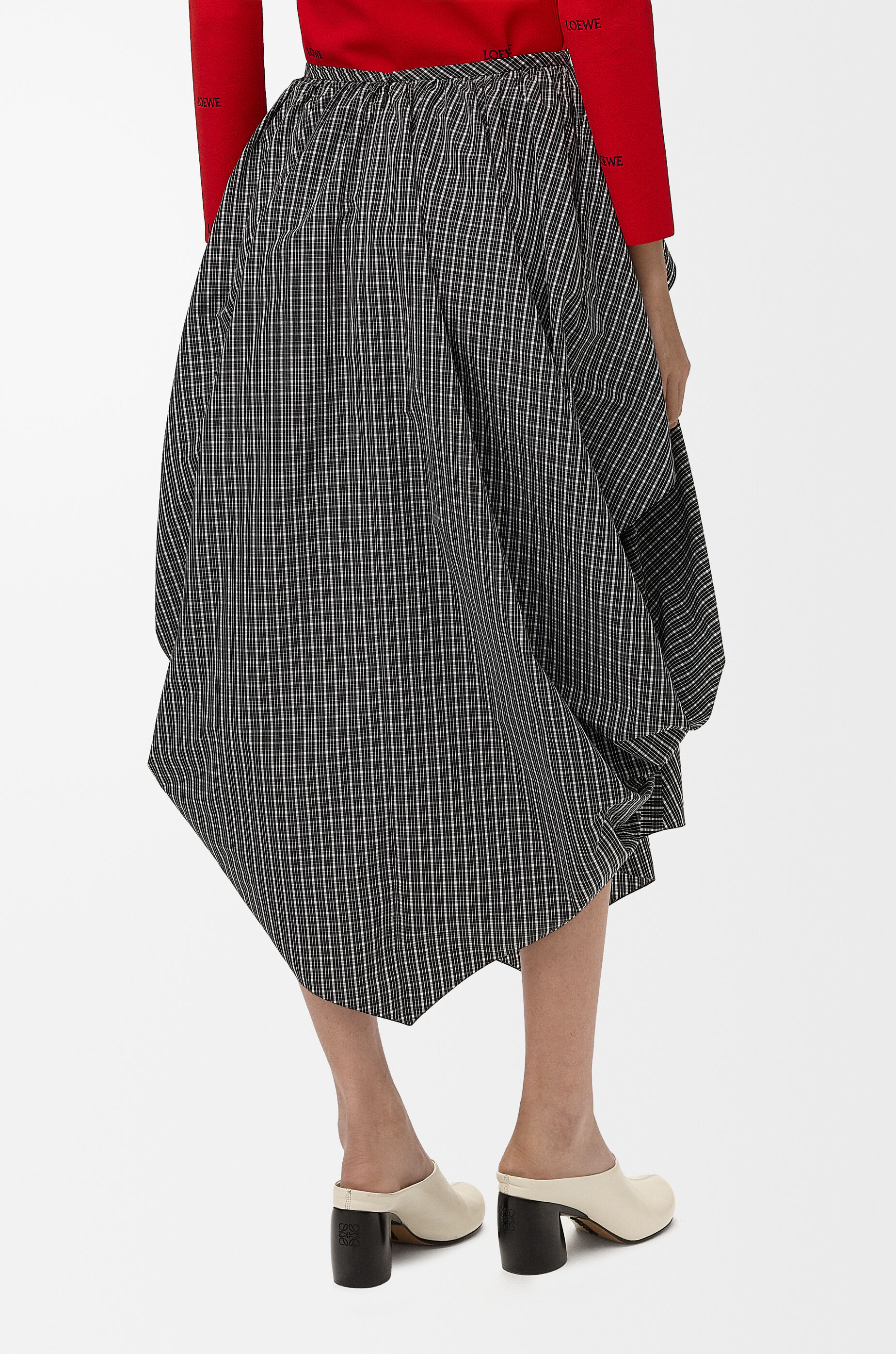 Skirt in technical cotton ブラック - ロエベ 日本 公式サイト