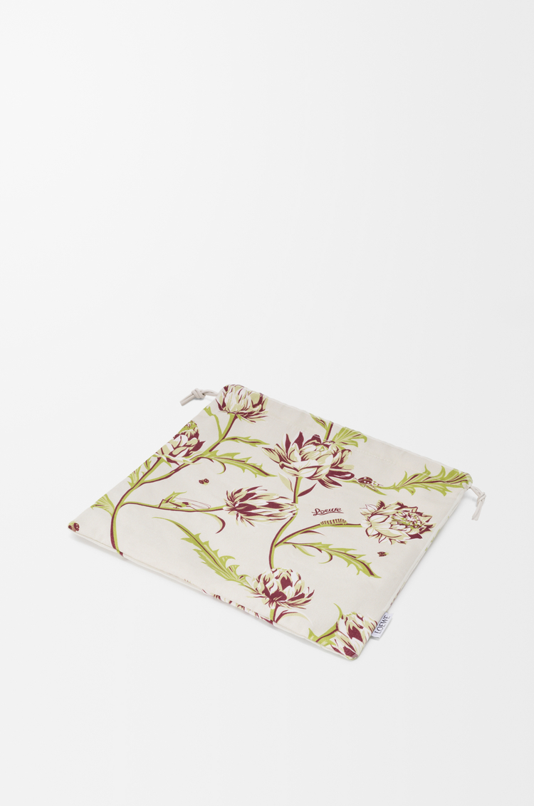 LOEWE 小号帆布洋蓟抽绳手拿包 柔白色