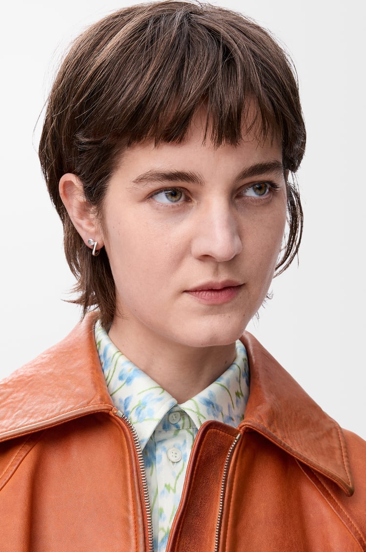 LOEWE アナグラム ペブル フープピアス ミニ（スターリングシルバー） シルバー