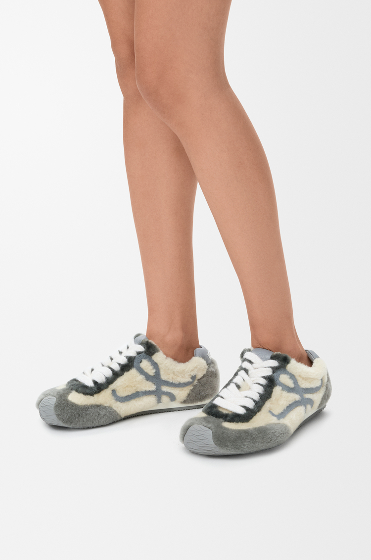 LOEWE 羊毛皮 Ballet 2.0 運動鞋 多調灰色