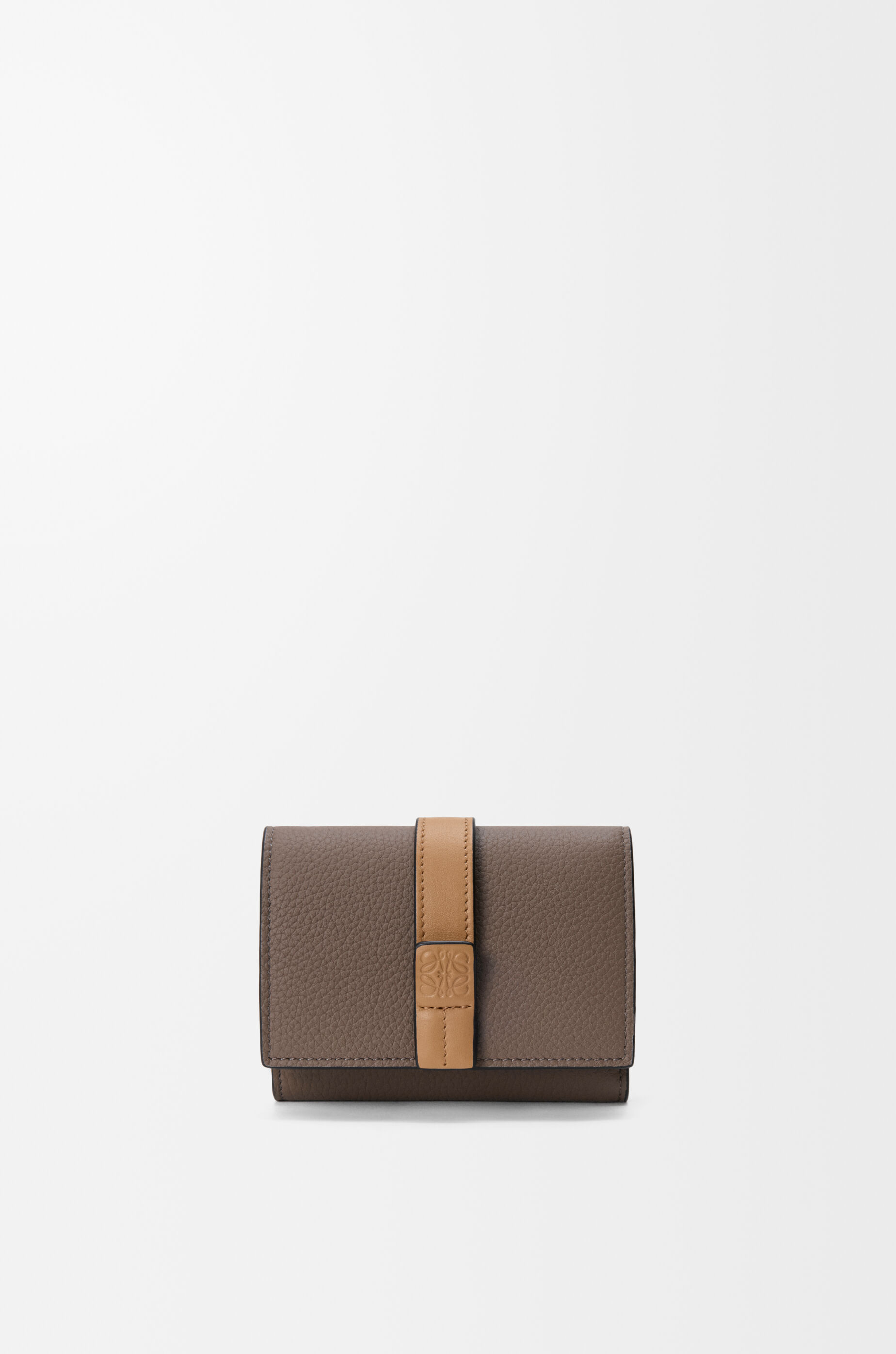 LOEWE トライフォールドウォレット トライフォールド ウォレット（ソフトグレインカーフ） ブラウン - LOEWE