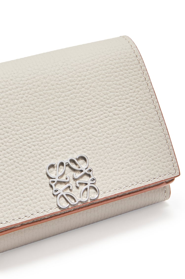 LOEWE 石紋小牛皮 Anagram 三摺錢包 淺灰色