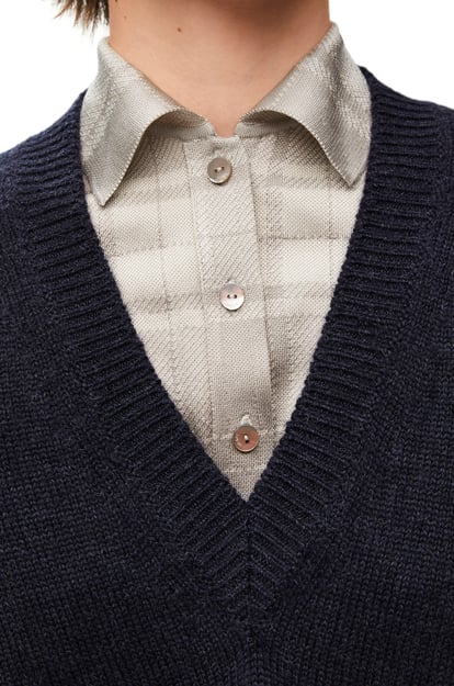 LOEWE Trompe l'oeil sweater in wool and silk 海軍藍/灰色 plp_rd