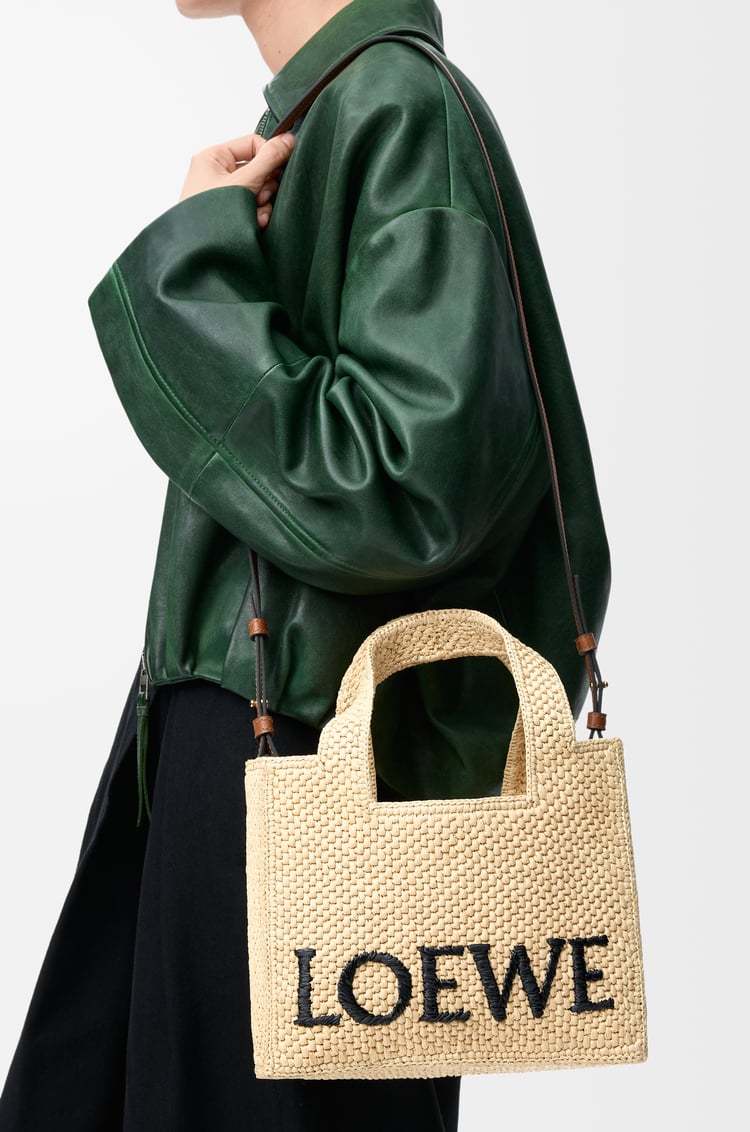 LOEWE ロエベフォント トート スモール（ラフィア） ナチュラル