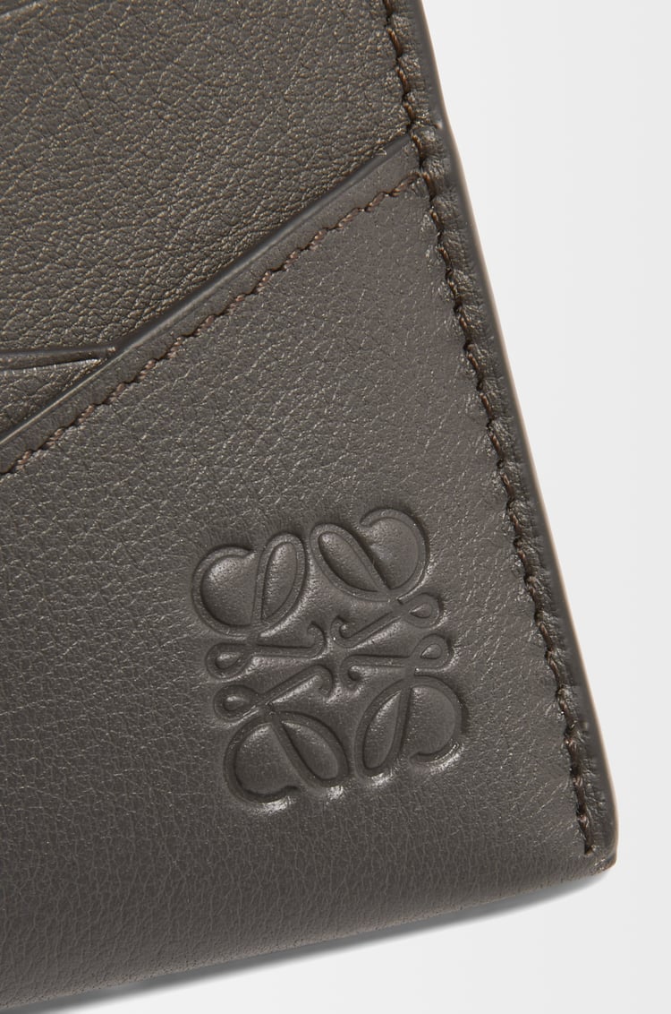 LOEWE パズル プレーン カードホルダー（クラシックカーフ） ダークグレー