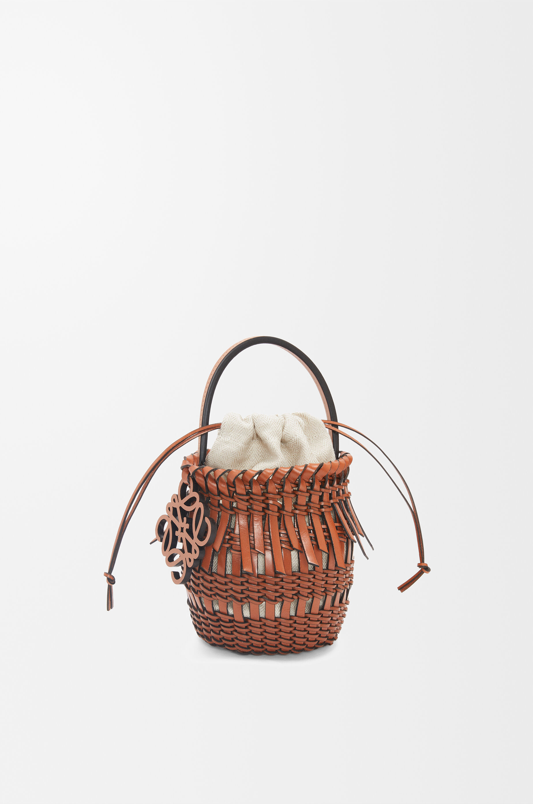 フリンジ バケットバッグ スモール（カーフ） ブラウン - LOEWE