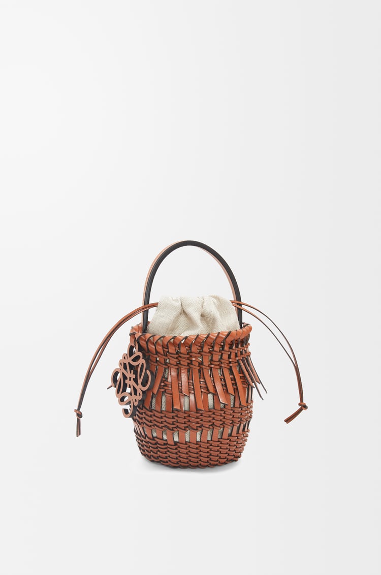 LOEWE Small Fringe Bucket bag in calfskin Tan
