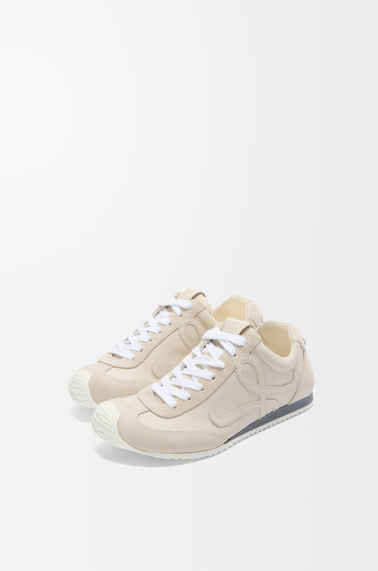 LOEWE Zapatilla Ballet Runner 2.0 en piel de ternera Blanco