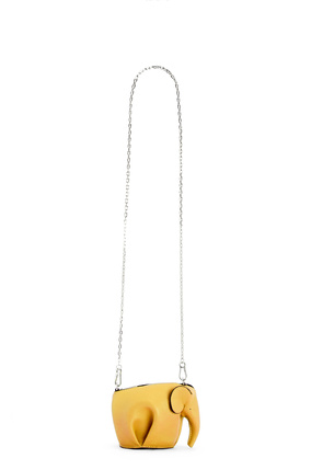 LOEWE Elephant Pouch in classic calfskin Yellow plp_rd