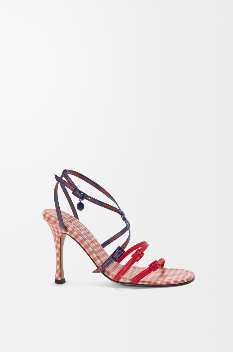 LOEWE Sandalia New Comic Cosima en piel napa de cordero estampada Multicolor