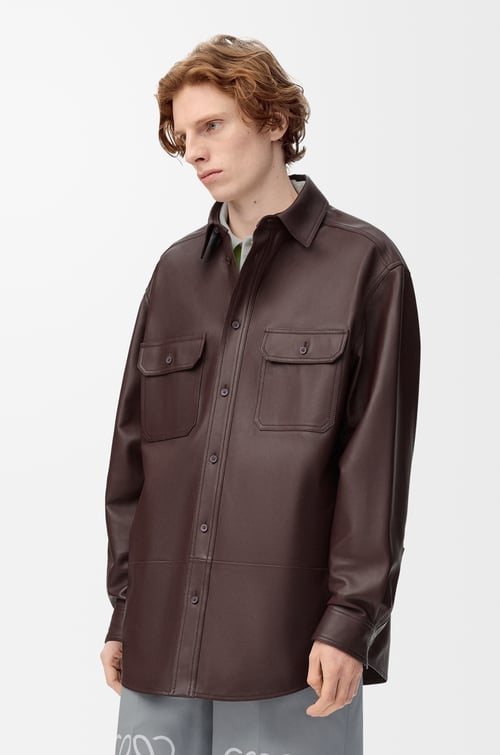 LOEWE Overshirt aus Nappa-Lammleder Schokoladenbraun