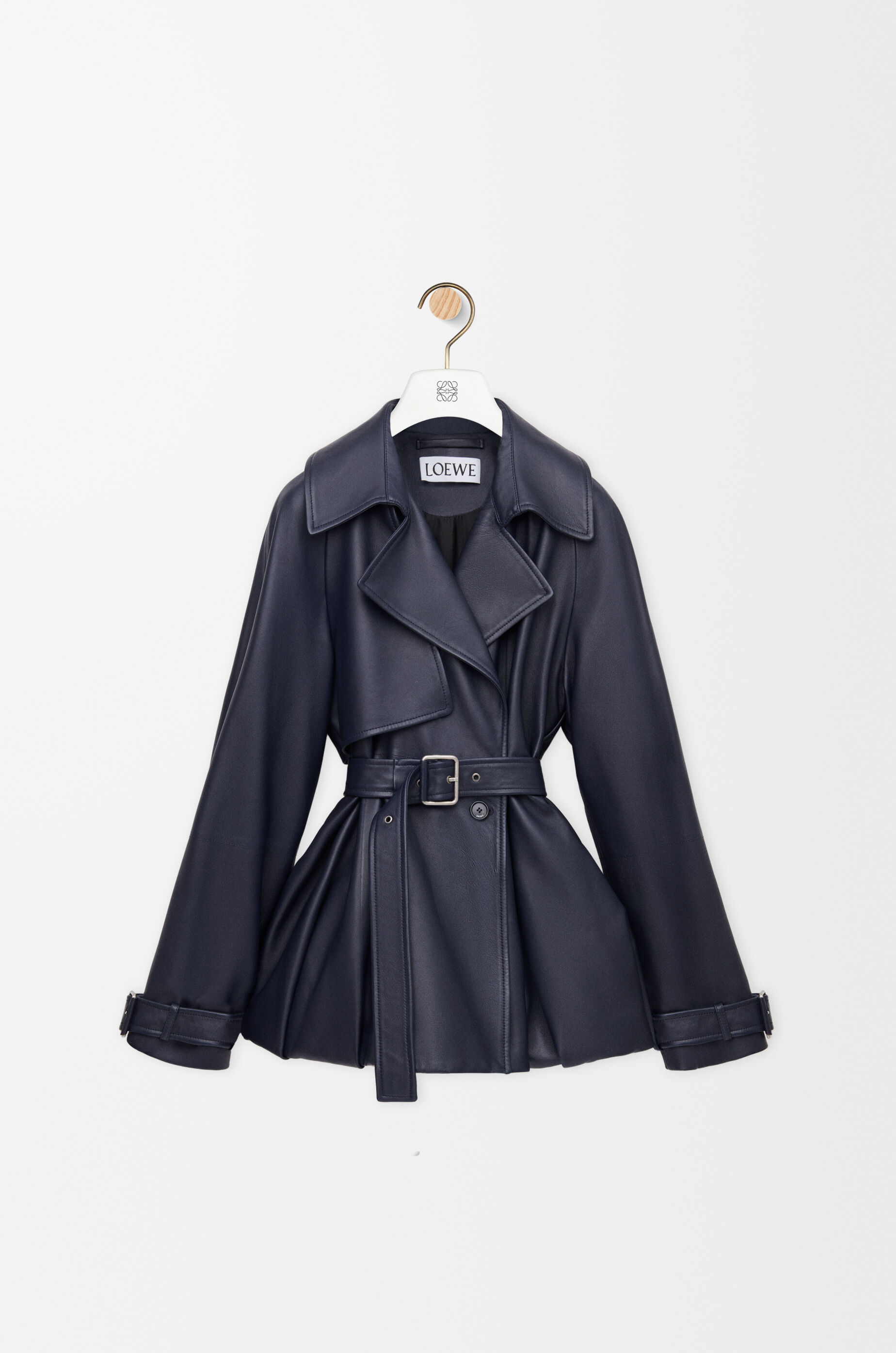 最新情報 | ロエベ公式サイト - LOEWE