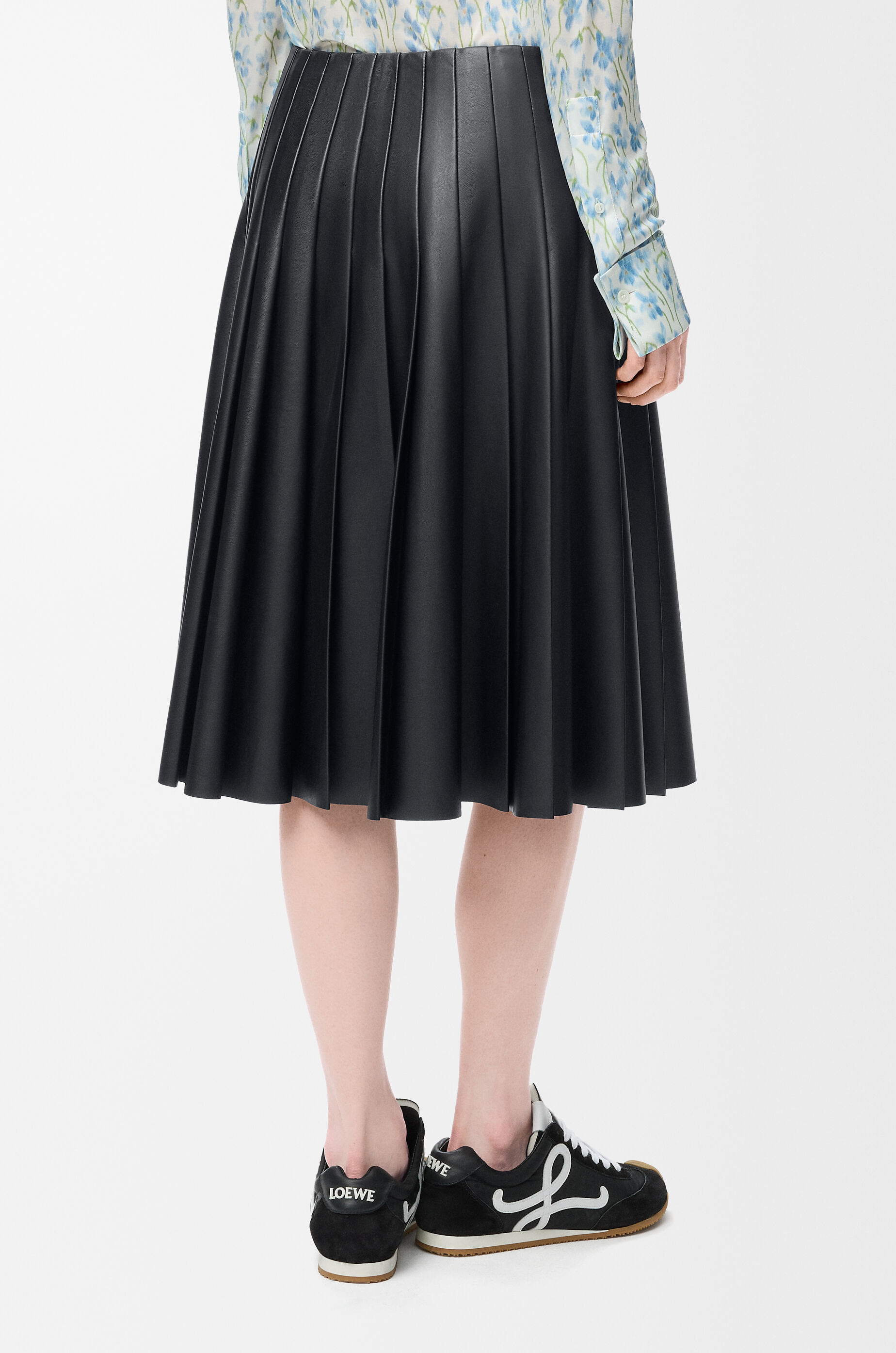 プリーツ スカート（ナパラム） ブラック - LOEWE Japan official website