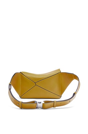 LOEWE Small Puzzle Bumbag in classic calfskin Ochre